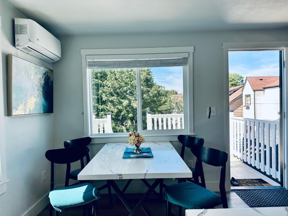 Tacoma 2 Bedrooms 1 Baths Sleep 5 With Compact Kitchen エクステリア 写真